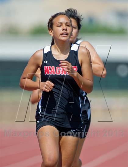 Thumbnail 3 in NISD Alamo Relays photogallery.