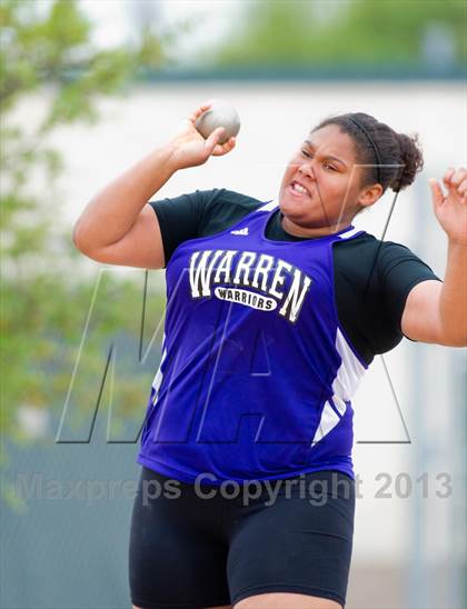 Thumbnail 1 in NISD Alamo Relays photogallery.