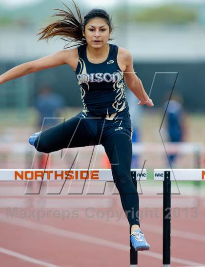 Thumbnail 1 in NISD Alamo Relays photogallery.