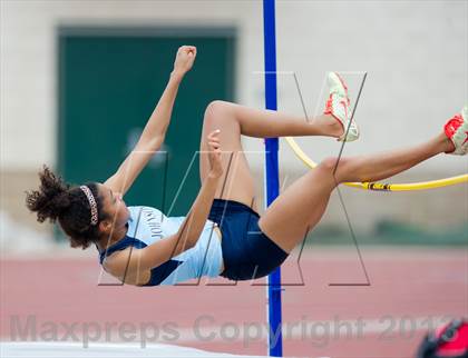Thumbnail 2 in NISD Alamo Relays photogallery.