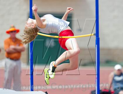 Thumbnail 1 in NISD Alamo Relays photogallery.