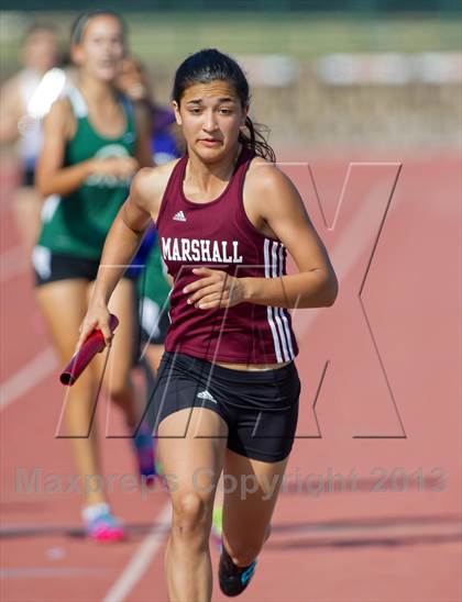 Thumbnail 1 in NISD Alamo Relays photogallery.
