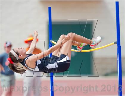 Thumbnail 3 in NISD Alamo Relays photogallery.