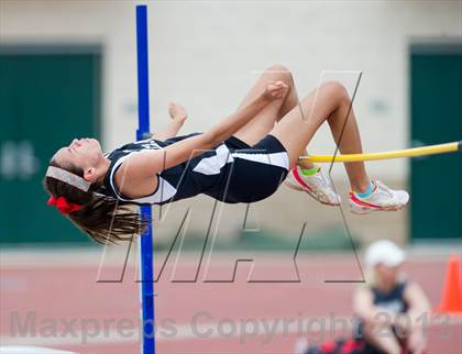 Thumbnail 1 in NISD Alamo Relays photogallery.