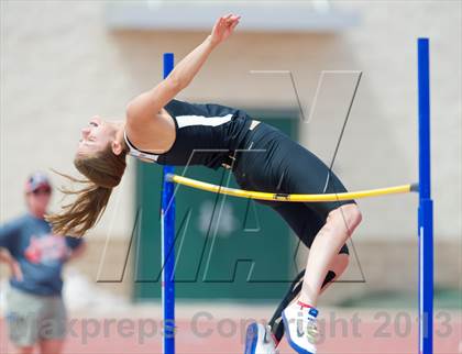 Thumbnail 3 in NISD Alamo Relays photogallery.