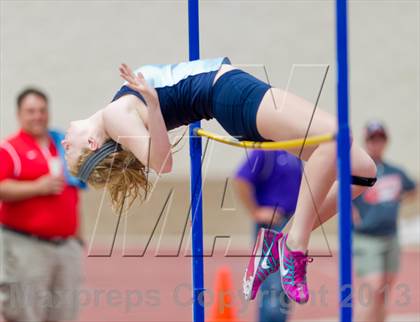Thumbnail 3 in NISD Alamo Relays photogallery.