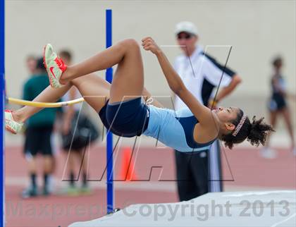 Thumbnail 1 in NISD Alamo Relays photogallery.