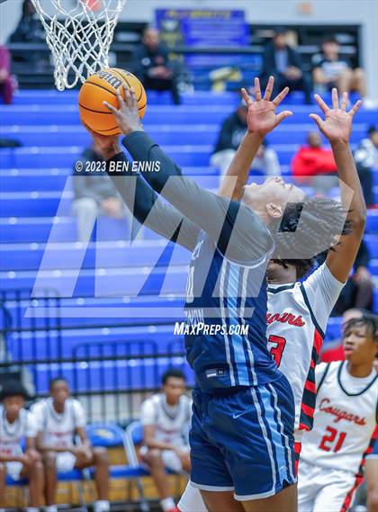 Thumbnail 3 in Alexander vs. Mount Vernon (Tournament of Champions) photogallery.