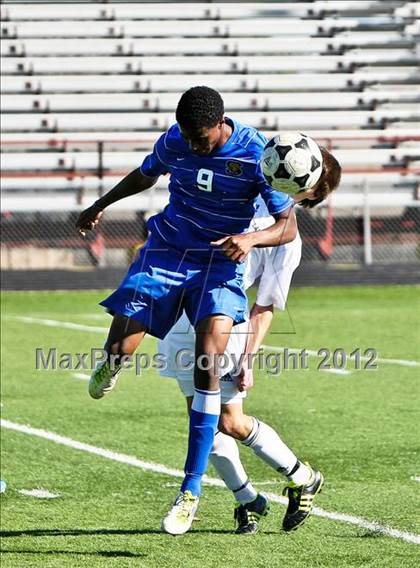 Thumbnail 2 in Mansfield Summit vs. Lamar (Martin Invitational) photogallery.