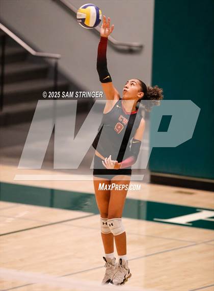 Thumbnail 3 in Clovis West @ Palo Alto (CIF State NorCal Regional D2 Semifinal) photogallery.