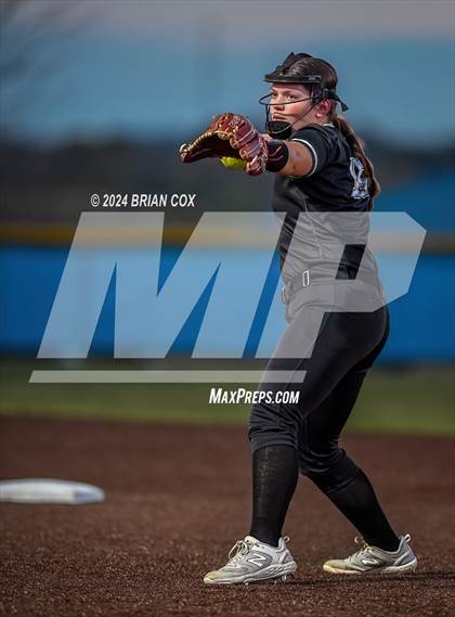Thumbnail 1 in Warsaw vs Cabot (Ozark Classic) photogallery.