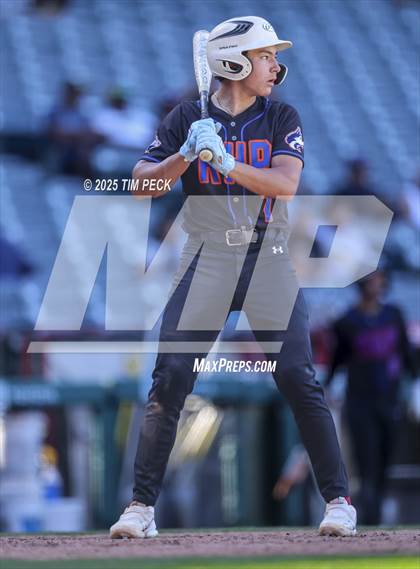 Thumbnail 3 in Santa Ana Valley vs. Rolling Hills Prep photogallery.