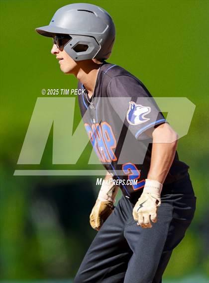 Thumbnail 1 in Santa Ana Valley vs. Rolling Hills Prep photogallery.