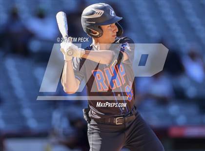 Thumbnail 2 in Santa Ana Valley vs. Rolling Hills Prep photogallery.