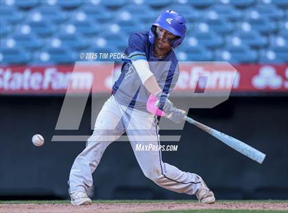 Thumbnail 2 in Santa Ana Valley vs. Rolling Hills Prep photogallery.