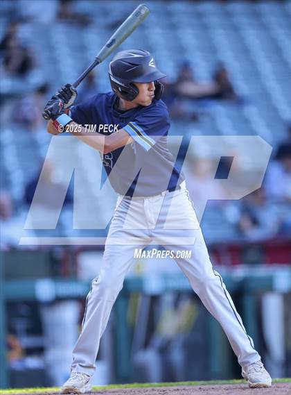 Thumbnail 1 in Santa Ana Valley vs. Rolling Hills Prep photogallery.