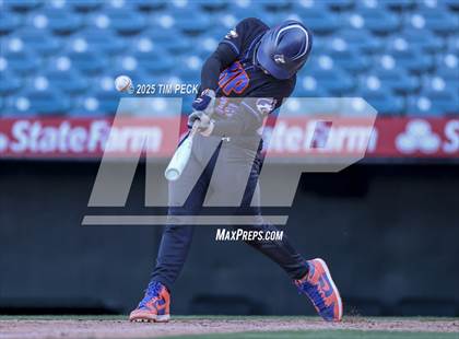 Thumbnail 3 in Santa Ana Valley vs. Rolling Hills Prep photogallery.