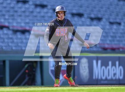Thumbnail 2 in Santa Ana Valley vs. Rolling Hills Prep photogallery.