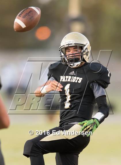 Thumbnail 3 in JV: Inderkum @ Pioneer photogallery.