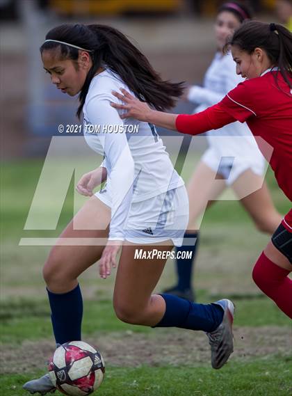 Thumbnail 1 in Gabrielino @ Marshall photogallery.
