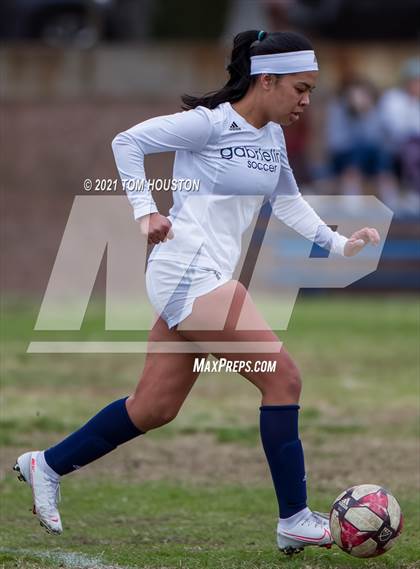 Thumbnail 3 in Gabrielino @ Marshall photogallery.