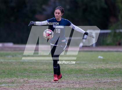 Thumbnail 1 in Gabrielino @ Marshall photogallery.
