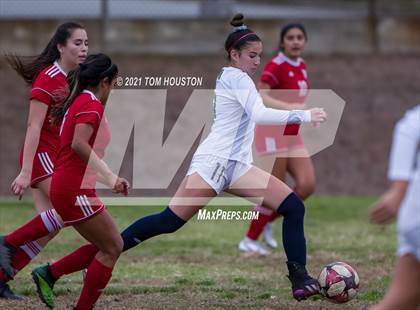 Thumbnail 1 in Gabrielino @ Marshall photogallery.