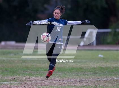 Thumbnail 2 in Gabrielino @ Marshall photogallery.