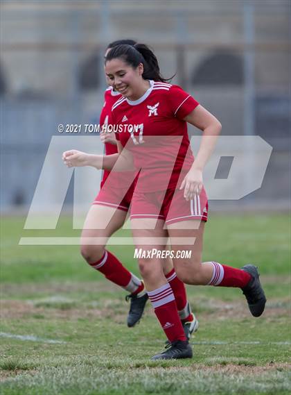 Thumbnail 3 in Gabrielino @ Marshall photogallery.