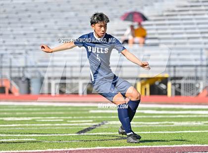 Thumbnail 3 in JV: Cardinal Mooney vs. Parrish Community photogallery.