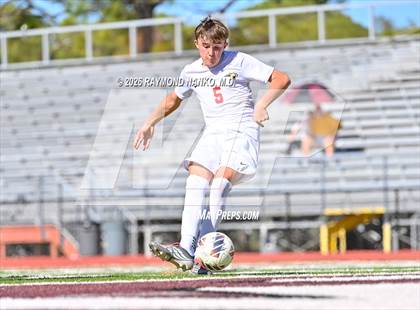 Thumbnail 1 in JV: Cardinal Mooney vs. Parrish Community photogallery.