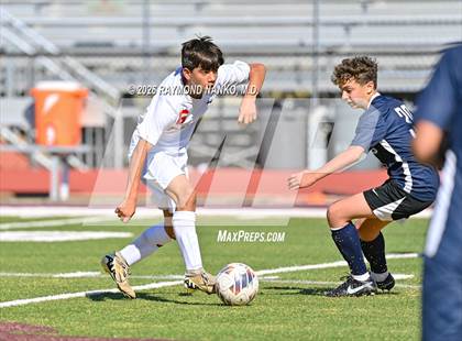 Thumbnail 1 in JV: Cardinal Mooney vs. Parrish Community photogallery.