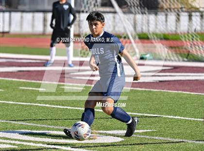 Thumbnail 2 in JV: Cardinal Mooney vs. Parrish Community photogallery.