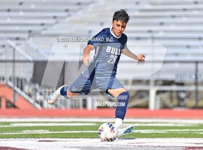 Thumbnail 1 in JV: Cardinal Mooney vs. Parrish Community photogallery.