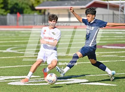 Thumbnail 1 in JV: Cardinal Mooney vs. Parrish Community photogallery.