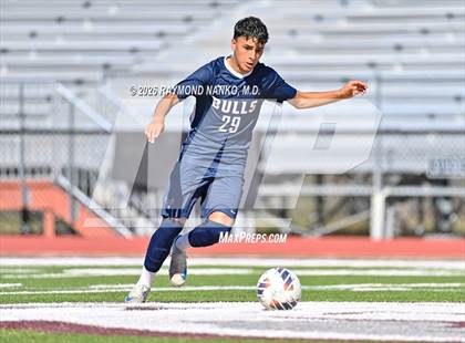 Thumbnail 2 in JV: Cardinal Mooney vs. Parrish Community photogallery.
