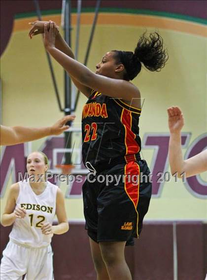 Thumbnail 3 in Edison vs. Etiwanda (Nike Tournament of Champions) photogallery.