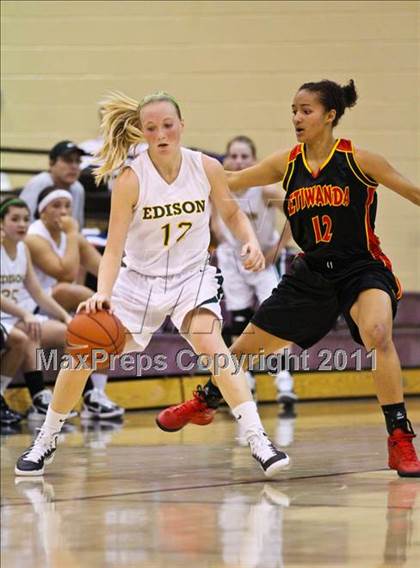 Thumbnail 1 in Edison vs. Etiwanda (Nike Tournament of Champions) photogallery.