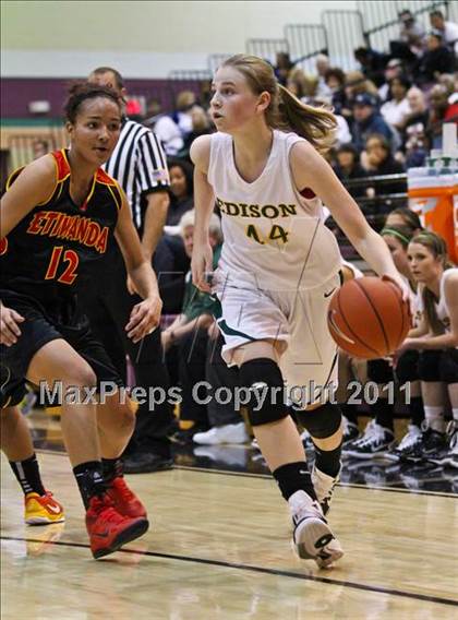 Thumbnail 3 in Edison vs. Etiwanda (Nike Tournament of Champions) photogallery.