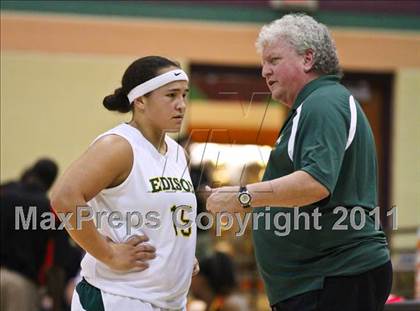 Thumbnail 3 in Edison vs. Etiwanda (Nike Tournament of Champions) photogallery.
