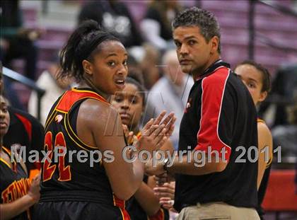 Thumbnail 3 in Edison vs. Etiwanda (Nike Tournament of Champions) photogallery.