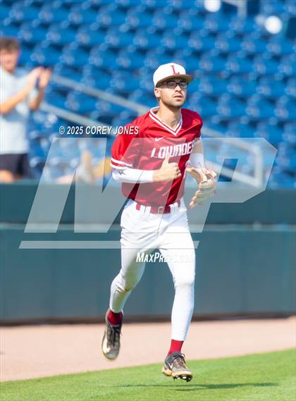 Thumbnail 2 in Walton vs Lowndes (GHSA 6A Final Game 1) photogallery.