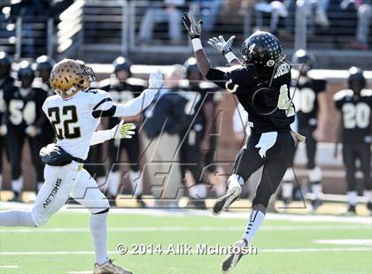 Thumbnail 3 in Clinton vs. Shelby (NCHSAA Class 2A Final) photogallery.