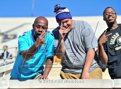 Thumbnail 3 in Clinton vs. Shelby (NCHSAA Class 2A Final) photogallery.