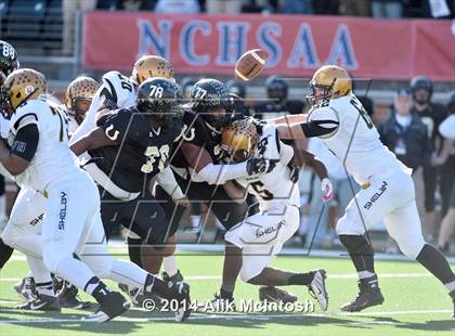 Thumbnail 1 in Clinton vs. Shelby (NCHSAA Class 2A Final) photogallery.