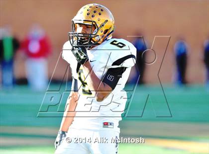 Thumbnail 3 in Clinton vs. Shelby (NCHSAA Class 2A Final) photogallery.