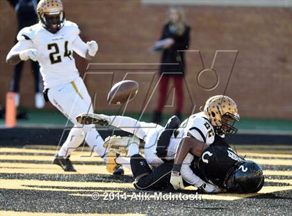 Thumbnail 2 in Clinton vs. Shelby (NCHSAA Class 2A Final) photogallery.
