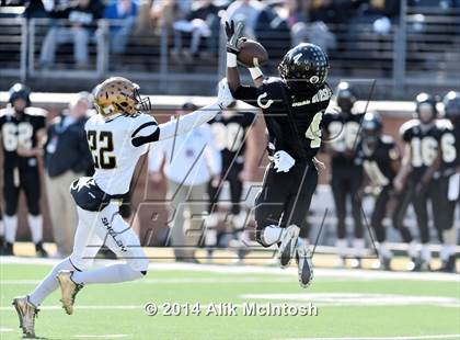 Thumbnail 1 in Clinton vs. Shelby (NCHSAA Class 2A Final) photogallery.
