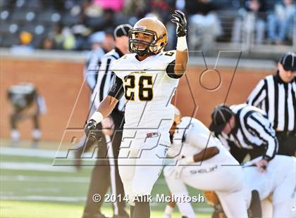Thumbnail 3 in Clinton vs. Shelby (NCHSAA Class 2A Final) photogallery.