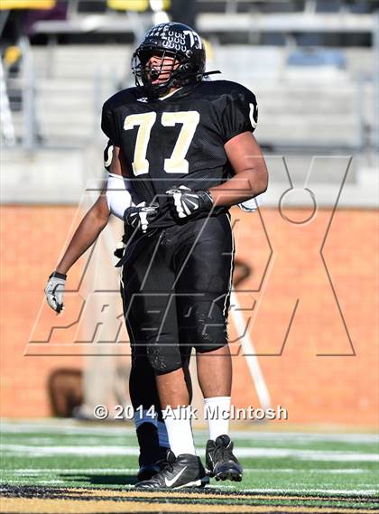 Thumbnail 1 in Clinton vs. Shelby (NCHSAA Class 2A Final) photogallery.